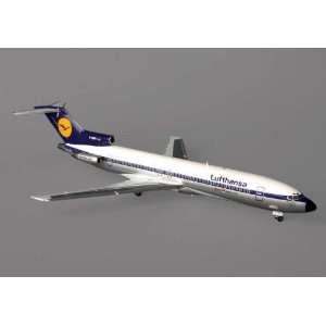    Jcwing Lufthansa B727 200 1/200 Scale D ABKG KASSEL Toys & Games