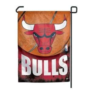  Chicago Bulls NBA 11 X 15 Garden Flag
