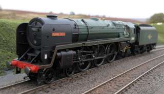 TMC Hornby Britannia Locomotive Moray Firth 70053 BR Green Late Crest 