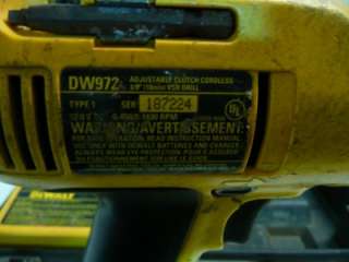 Dewalt DW972 drill 12 volt set w/ case XR pack battery dw9106 charger 