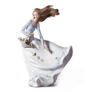  Lladro Petals of the Wind #6767 11 H