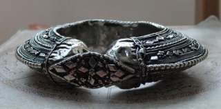Vintage Ethnic Silver Alloy Yemen Bracelet Jewelry  
