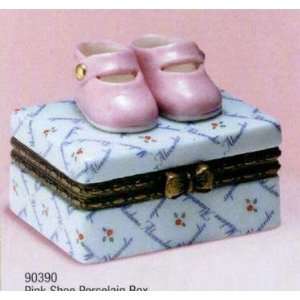  Madame Alexander Collectibles Pink Shoe Box Toys & Games
