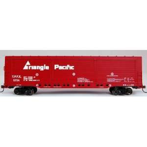    Bachmann Trains Triangle Pacific All Door Box Car Toys & Games