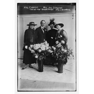   Joseph Stransky,Count Von Bernstorff,Mrs. H. Reisinger