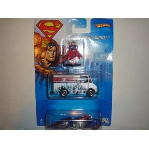  2007 Hot Wheels Daily Planet Delivery 2 Pack Delivery Van 