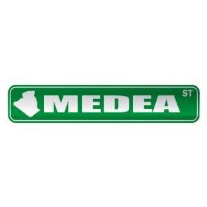   MEDEA ST  STREET SIGN CITY ALGERIA