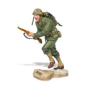   of Duty WWII Marine Infantry Battle of Peleliu Gold Gun Toys & Games