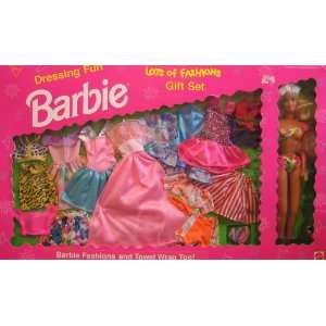 Dressing Fun Barbie Lots of Fashions Gift Set   Easy To Dress (1993 