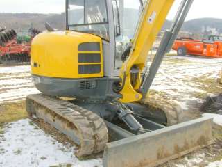 2009 Gehl 603 Compact Excavator Cab with A/C w Thumb w 2 Buckets 