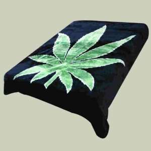 Super Soft Luxury Plush Queen Size Mink Blanket   Green Marijuana Pot 