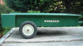   16 Ertl Farm Toy Oliver 1850 Tractor AND Trailer   NR  