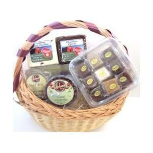 Wisconsins Cranberry & Chocolate Lovers Basket  Grocery 