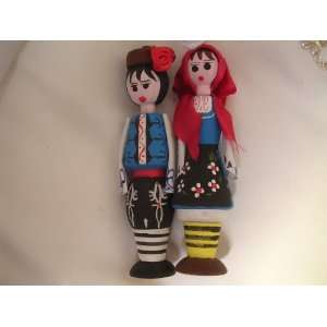   Wooden Dolls ; Boy & Girl Figurines 4 Collectible 