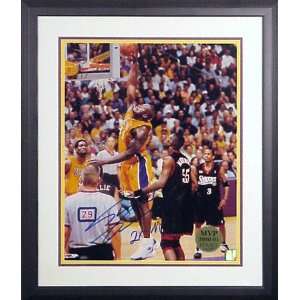  Shaquille ONeal Los Angeles Lakers Framed 16x20 