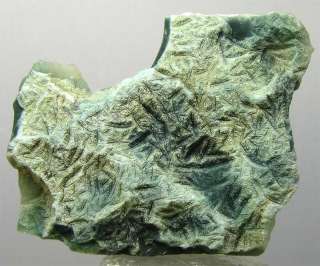 mtorolite green chrome chalcedony mtoro zimbabwe dimensions 63 x 52 x 