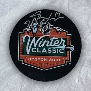  MILAN LUCIC Winter Classic SIGNED Hockey Puck Sports 