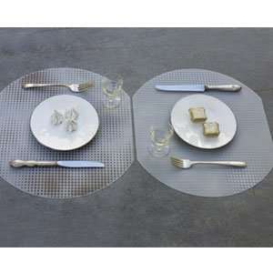  Modern Twist Round Drizzle Placemats