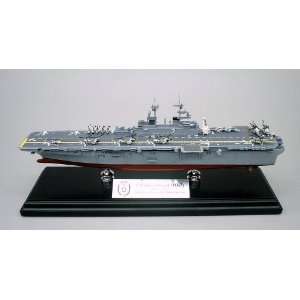  1/800 USS Iwo Jima LHD 7 model ship 