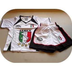  ITALY SOCCER KIDS SETS JERSEY & SHORT SIZE 4 .NEW.EXCELLENT QUALITY 