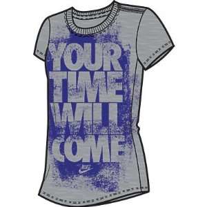  NIKE YOUR TIME WILL COME SS TEE (GIRLS)