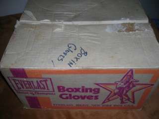 Vintage Everlast Boxing Gloves Two Pair Original Box 16  