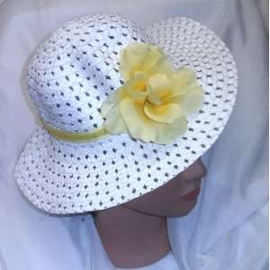  White Easter Hat Easter Bonnet with Yellow Rose Toys 