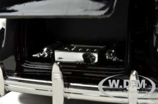 1939 CHEVROLET MASTER DELUXE BLACK 124 DIECAST MODEL CAR BY JADA 