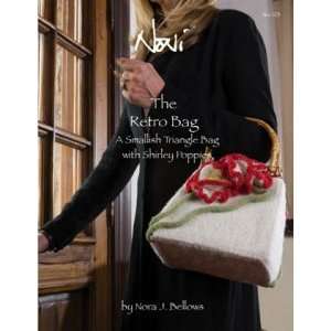   Noni Patterns   Retro Bag with Poppies Pattern Arts, Crafts & Sewing