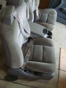 1999 2010 FORD F250 F350 FRONT SEATS GREY CLOTH W/ CENTER CONSOLE 