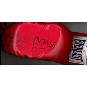 ALEXIS ARGUELLO RAY MANCINI AUTOGRAPHED BOXING GLOVE (BOXING)  