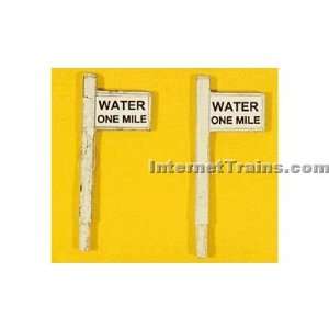   HO Scale Water One Mile Right Of Way Signs (Set of 2) Toys & Games