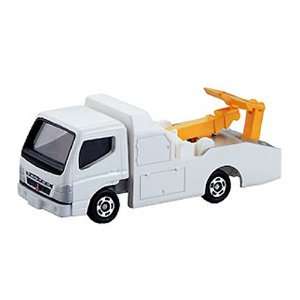   Tomy Tomica #002 Mitsubushi Fuso Canter Wrecker Truck Toys & Games