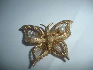 Vintage BROOKS Goldtone Wire String BUTTERFLY Brooch Pin  