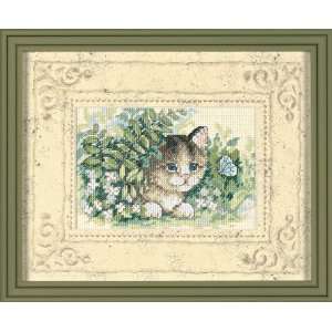   Counted Cross Stitch, Kitten And Butterfly Arts, Crafts & Sewing
