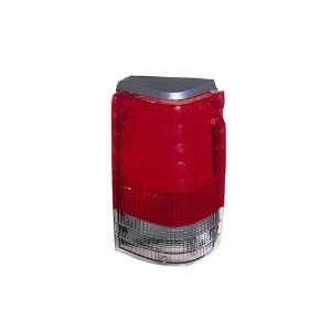  Ford Aerostar Passenger Side Replacement Tail Light 