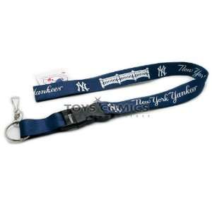  MLB New York Yankees Baseball Lanyard Key Chain & Key 