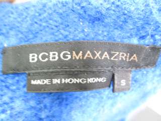 You are bidding on a BCBG MAX AZRIA Blue Short Sleeve Sweater in a 