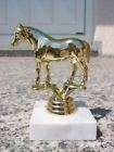 HK 247 Pferd Pokal Figur Reitsport