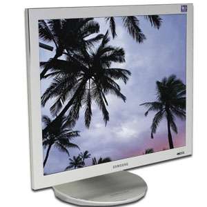Samsung 193P+ / 19 Inch / 1280x1024 / 8ms / Silver / LCD Monitor at 