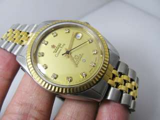 VINTAGE Titoni Cosmo King 2 Tone AUTOMATIC GENTS.  
