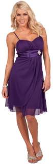   dress Dress offers an open sweetheart neckline with sleeveless top