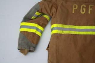 Globe Firefighter Turnout Coat  size 42 x 35   Khaki  
