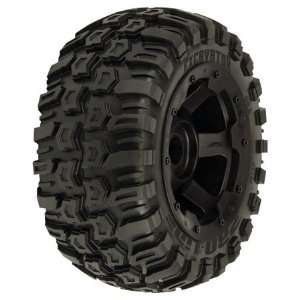 R Excavator XTR Tire w/Molded Foam5T,5B (2) Toys & Games