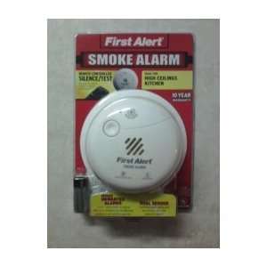  First Alert Smoke Alarm Remote Controlled Silence/test 