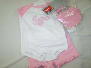 Description Gorgeous 3 pc set from Nike with creeper, shorts and 