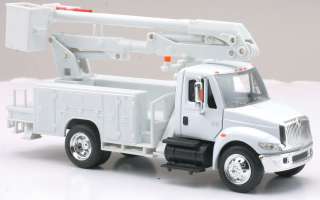 NEW RAY International 4200 143 Stake Bed Truck Diecast  