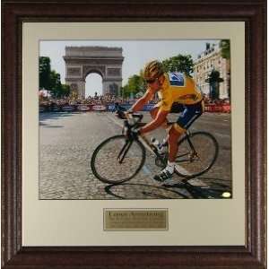 Lance Armstrong unsigned Arc de Triomphe 16x20 Leather Framed