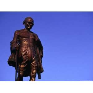  Bronze Statue of Mohandas Karamchand (Mahatma) Gandhi 