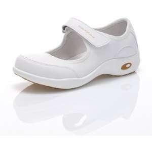  Oxypas Megan Mary Jane Nursing shoe, color White, size 